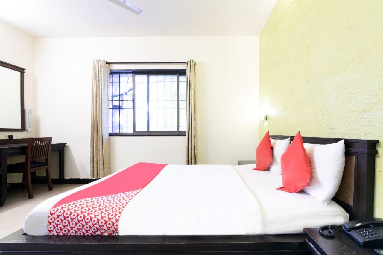 Oyo 345 Hotel Red Mount Aquilla Bangalore Exterior photo